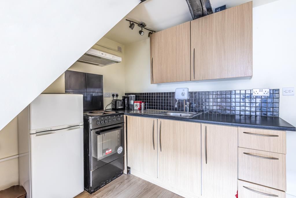Property photo 2 of 13 Kitchen 8A