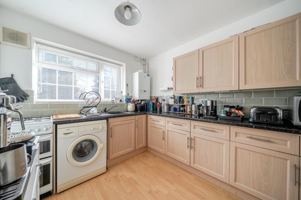 Property photo 3 of 13 Kitchen