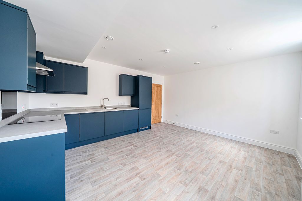 Property photo 3 of 9 1448343-3-69E6351616Da1