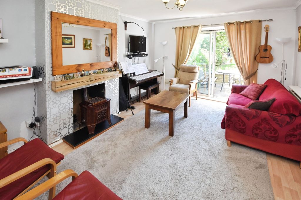 Property photo 2 of 17