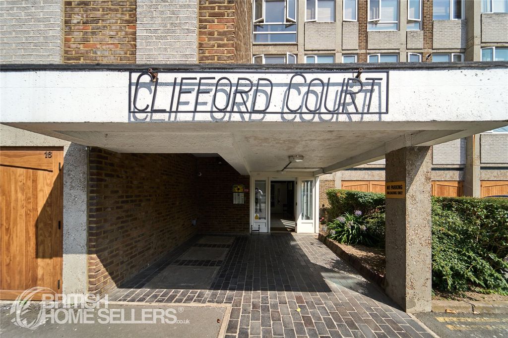 Property photo 2 of 24 Picture No. 05