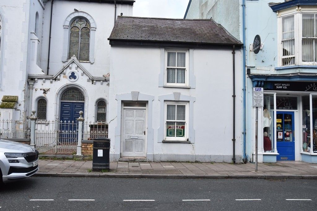 Property photo 1 of 7