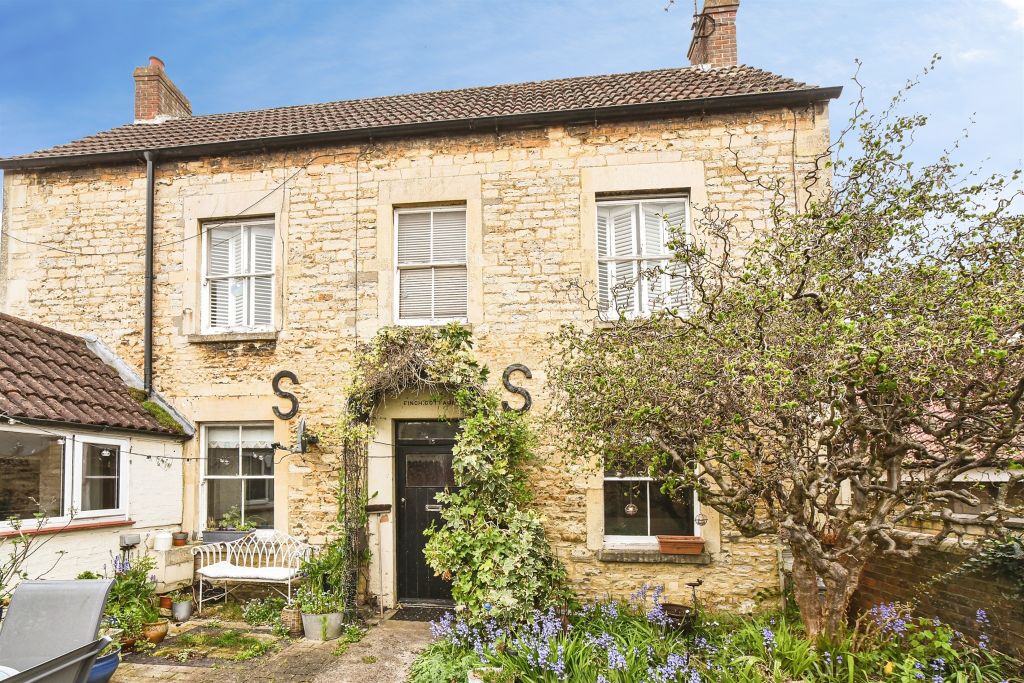 Property photo 1 of 14