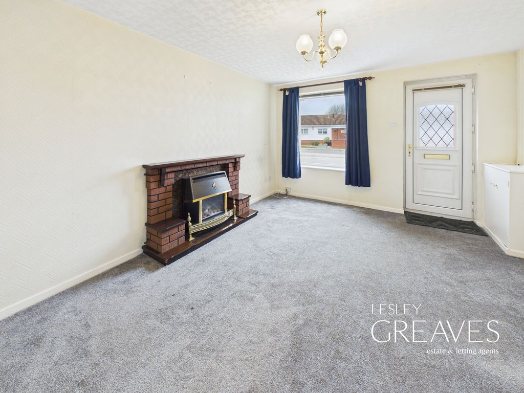 Property photo 2 of 14 Living Room