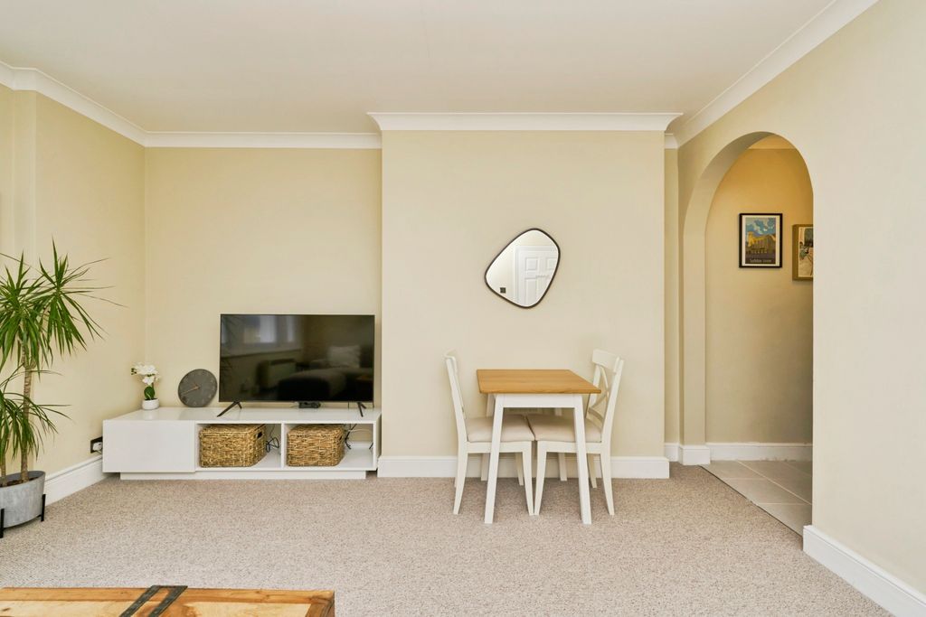 Property photo 3 of 20 Reception Room