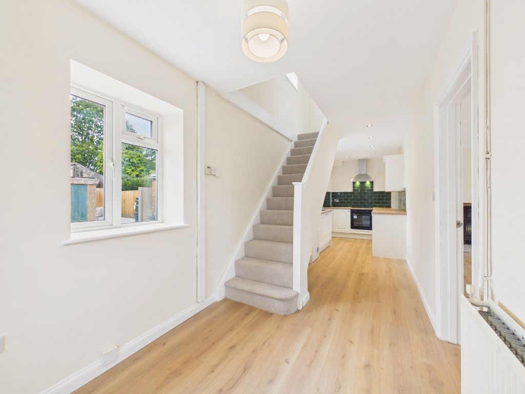 Property photo 2 of 16 5436473