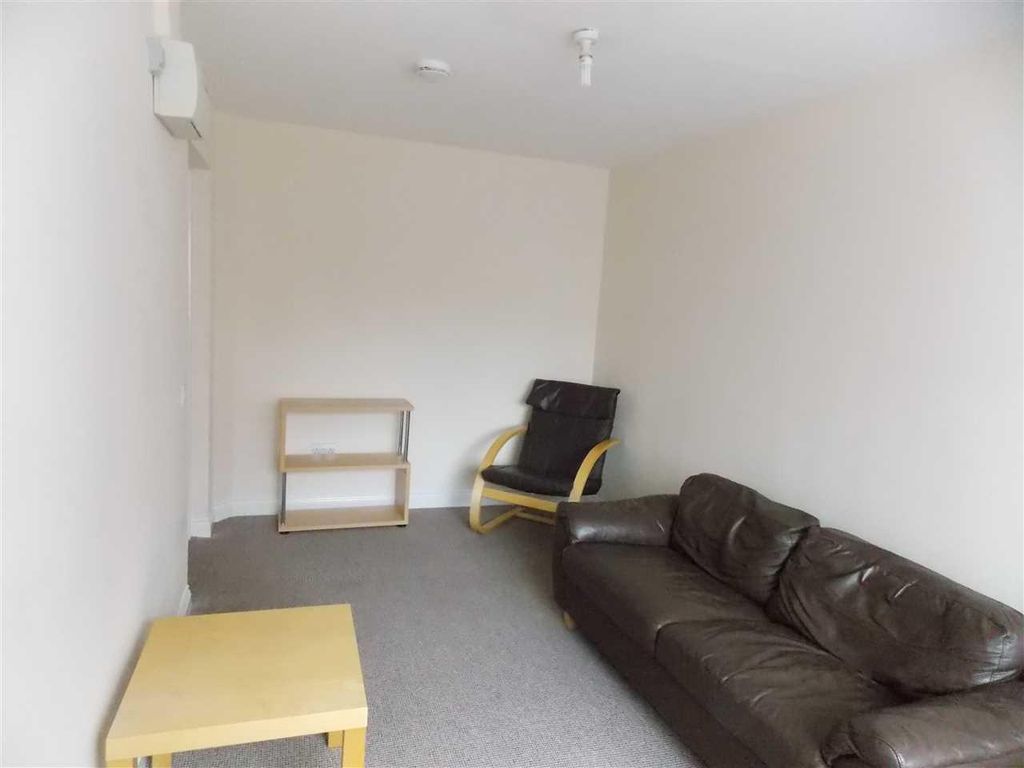 Property photo 3 of 11 Eve1000206B.Jpg
