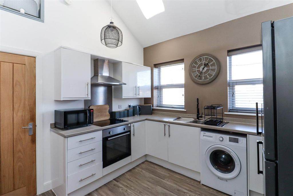 Property photo 2 of 23 Img_7692.Jpg