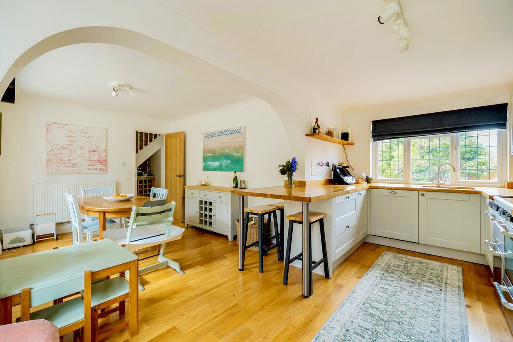 Property photo 2 of 24 Kitchen Diner