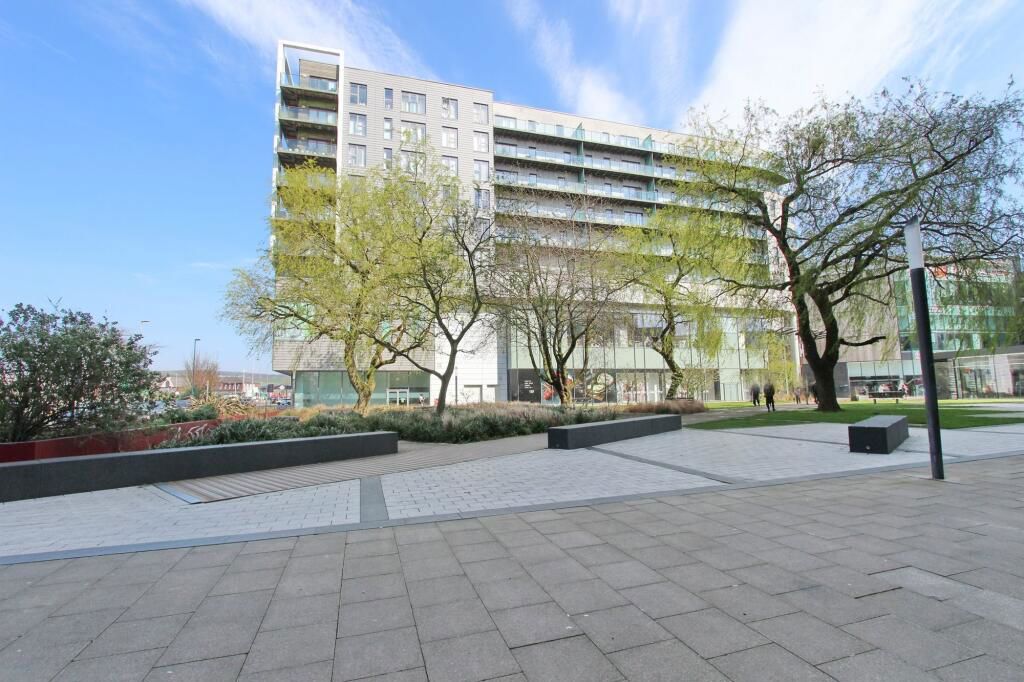 Property photo 1 of 11