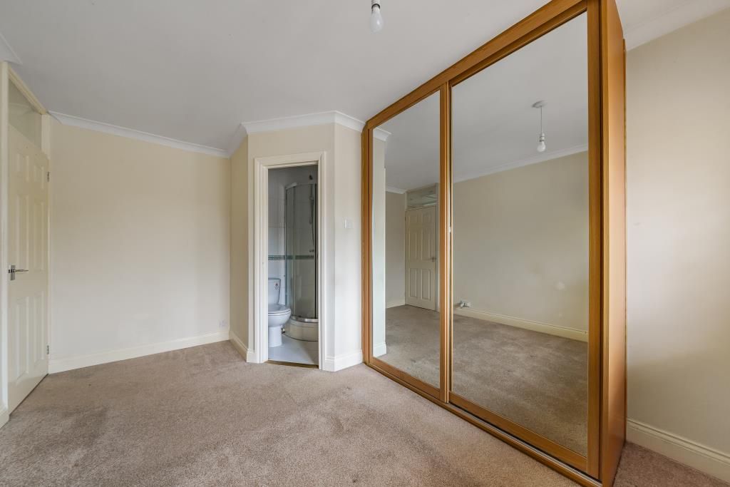 Property photo 3 of 10 Bedroom