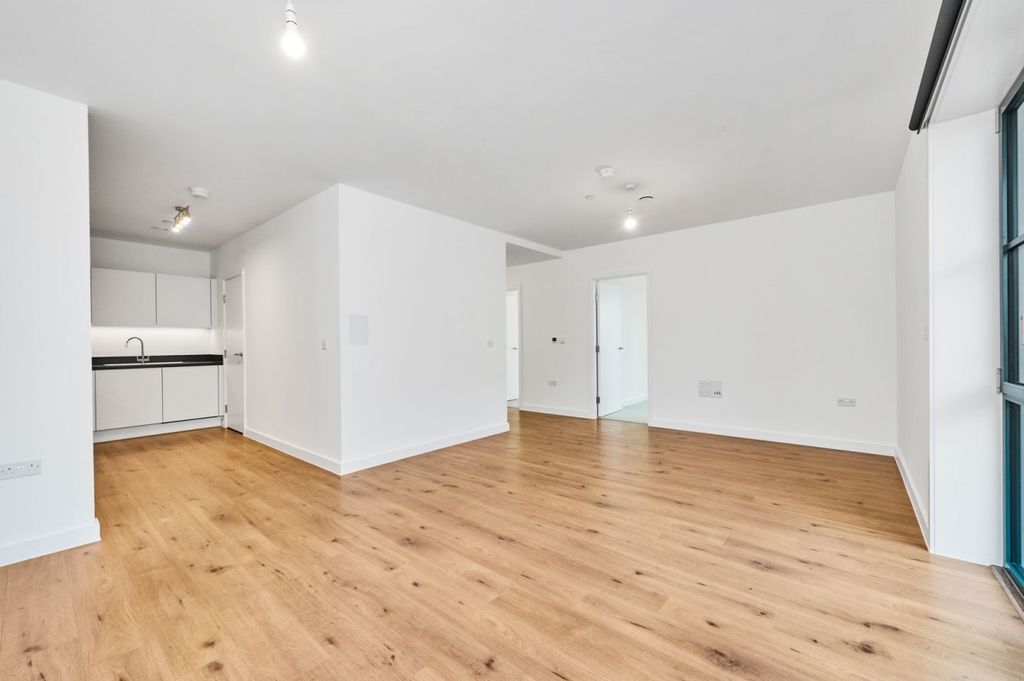 Property photo 1 of 19 Kfh_-_Transport_Hous