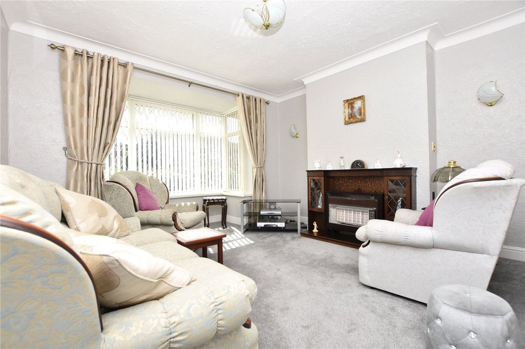 Property photo 2 of 20 Picture No. 08