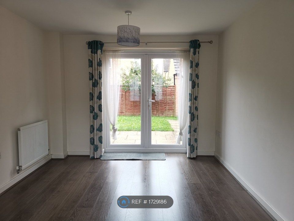 Property photo 2 of 13 Living Room With French Door Access To Garden