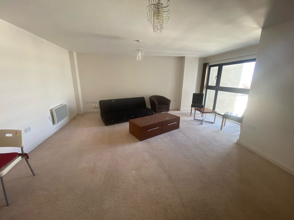 Property photo 2 of 10 Image