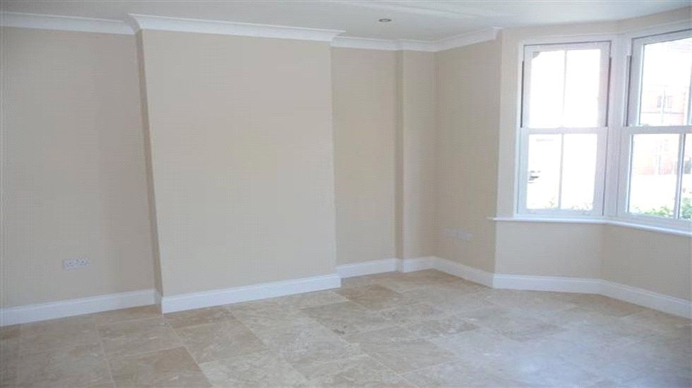 Property photo 3 of 8 2.Jpg