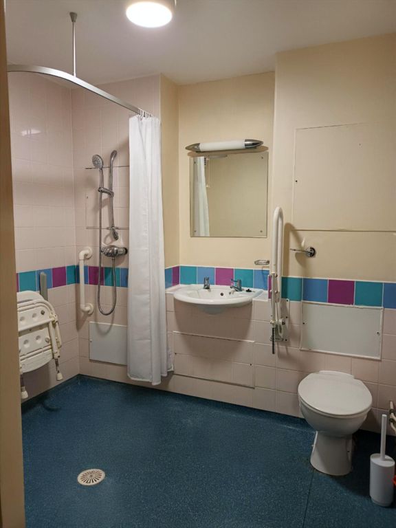 Property photo 3 of 8