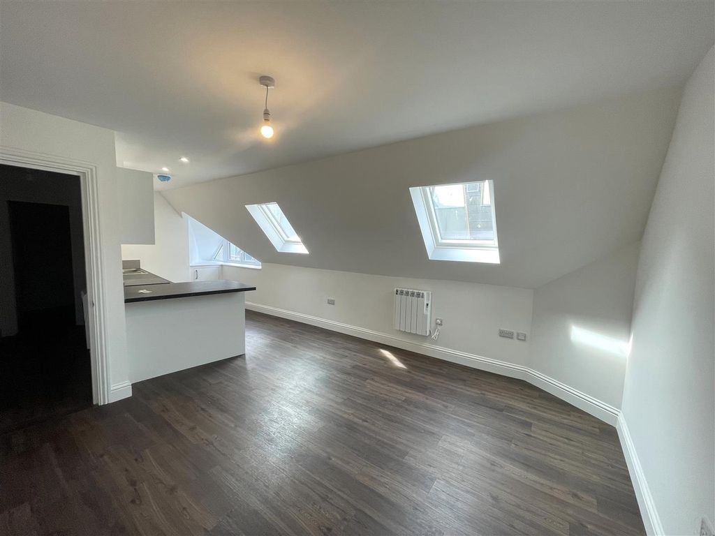 Property photo 2 of 12 Living Room.Jpeg