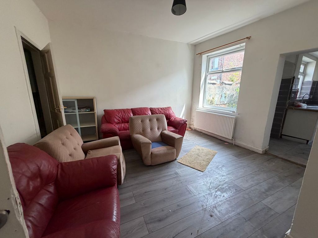 Property photo 3 of 9