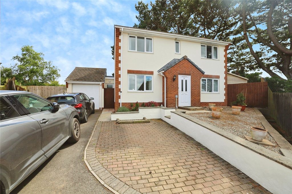 Property photo 1 of 17 Picture No. 12