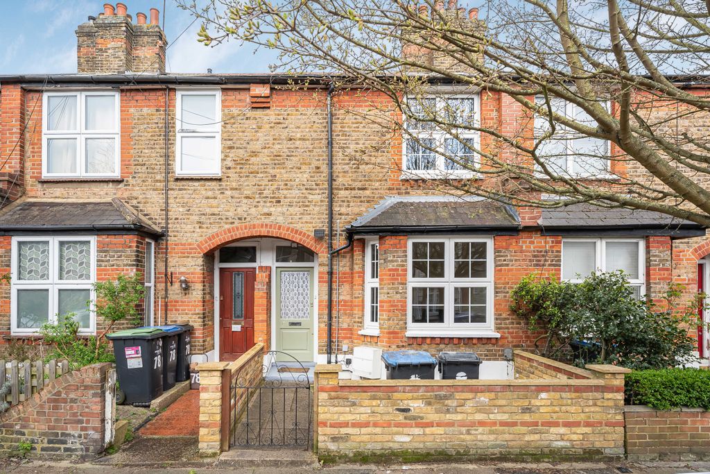 Property photo 1 of 24