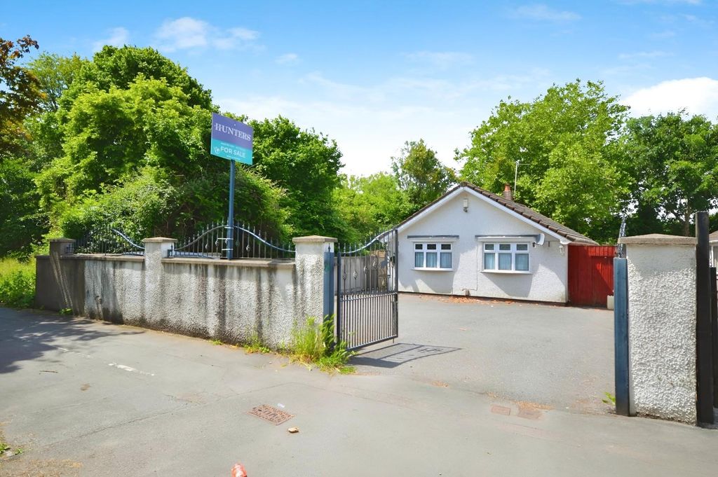 Property photo 1 of 10