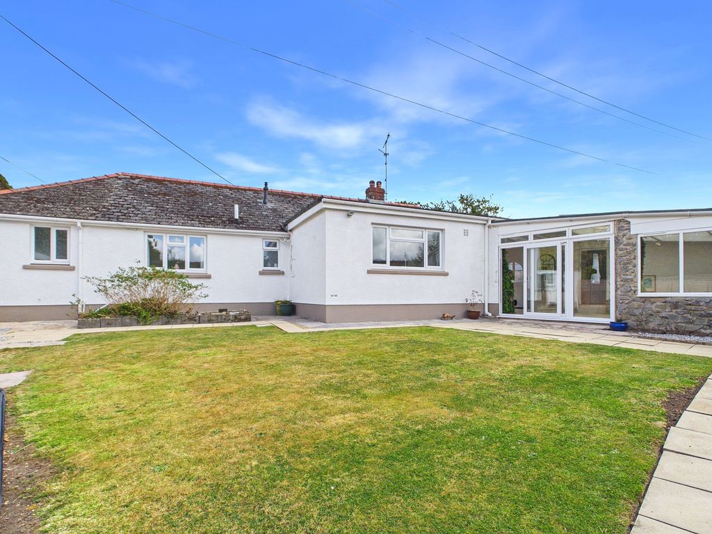 Property photo 2 of 35