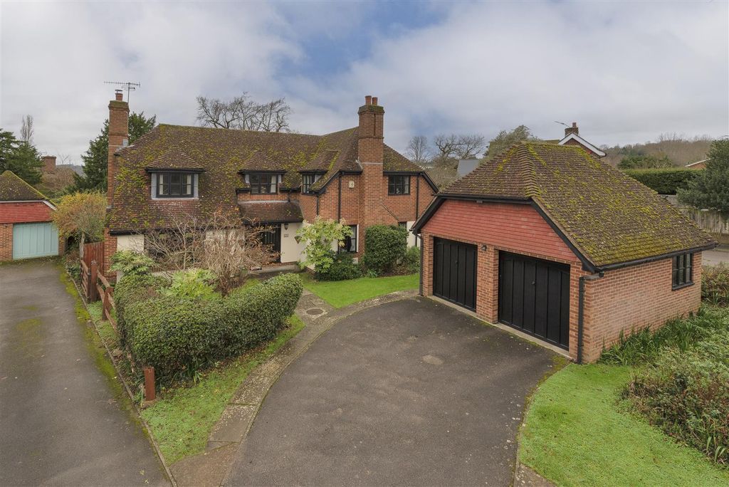 Property photo 1 of 18 5Borton01.Jpg