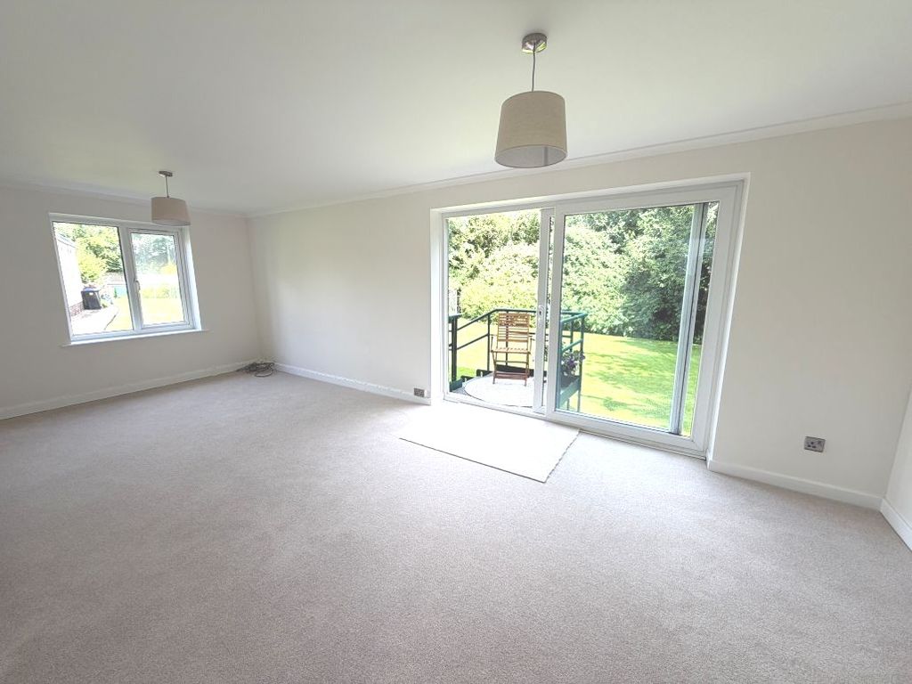 Property photo 1 of 25