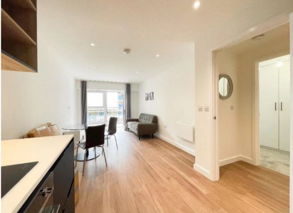 Property photo 2 of 7