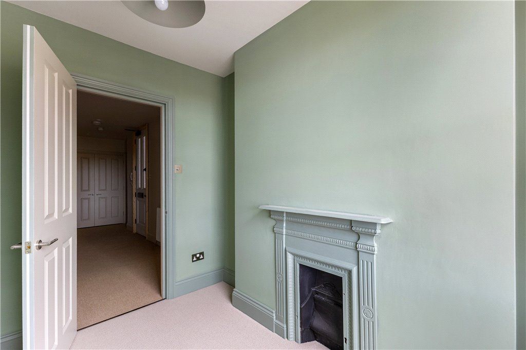 Property photo 2 of 19 Picture No. 02