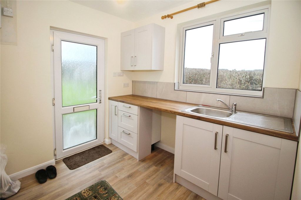 Property photo 3 of 25 Picture No. 24