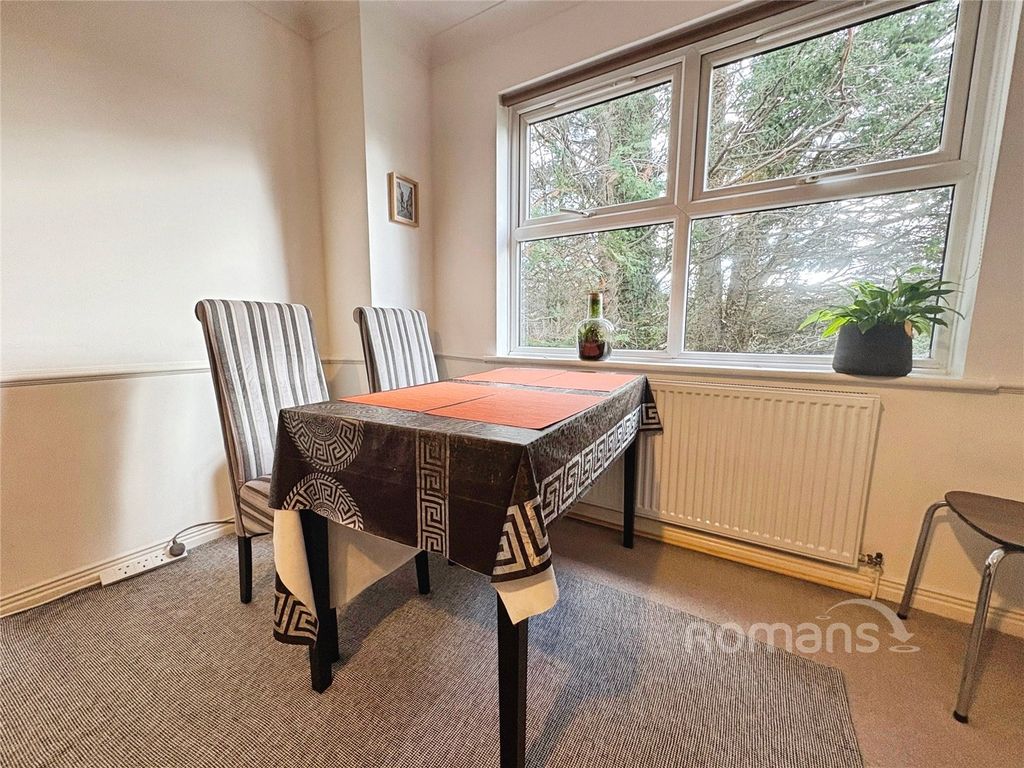 Property photo 3 of 9 Picture No. 13