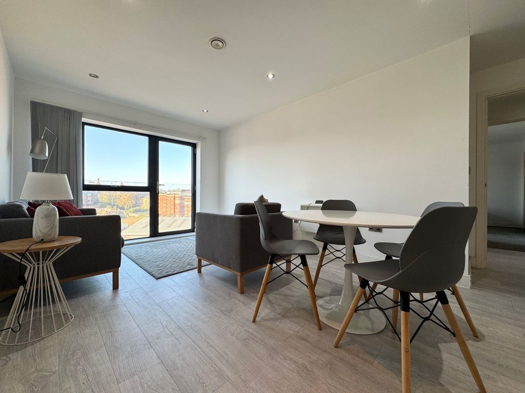 Property photo 2 of 14 Picture No. 20