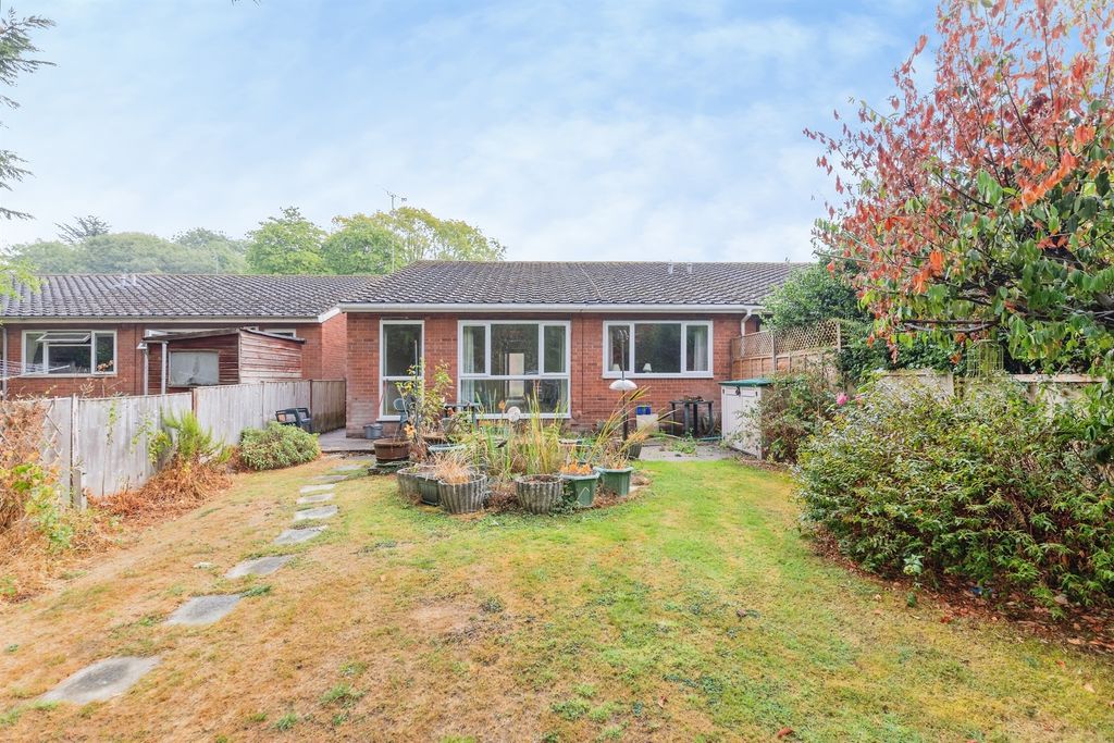 Property photo 3 of 14