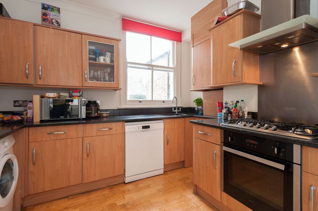 Property photo 2 of 9 (Main)