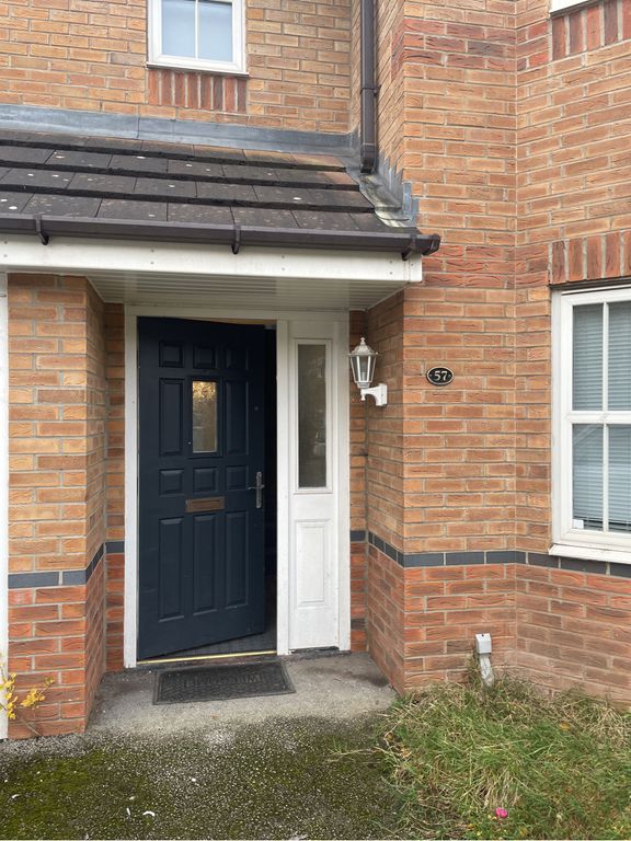 Property photo 2 of 27