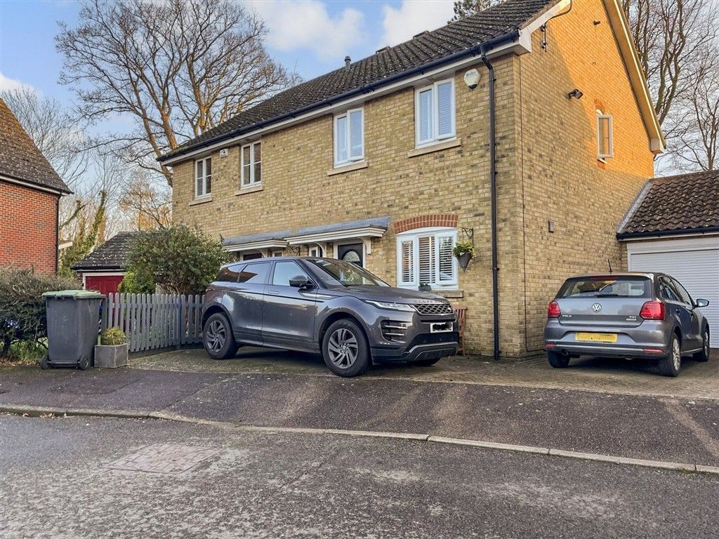 Property photo 1 of 4 Front