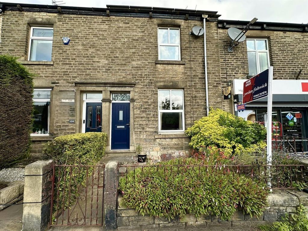 Property photo 1 of 17