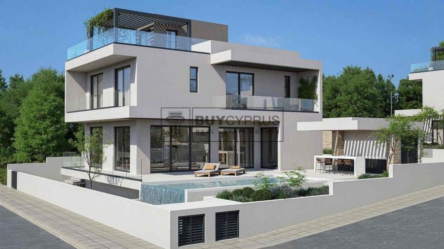 Property photo 3 of 14