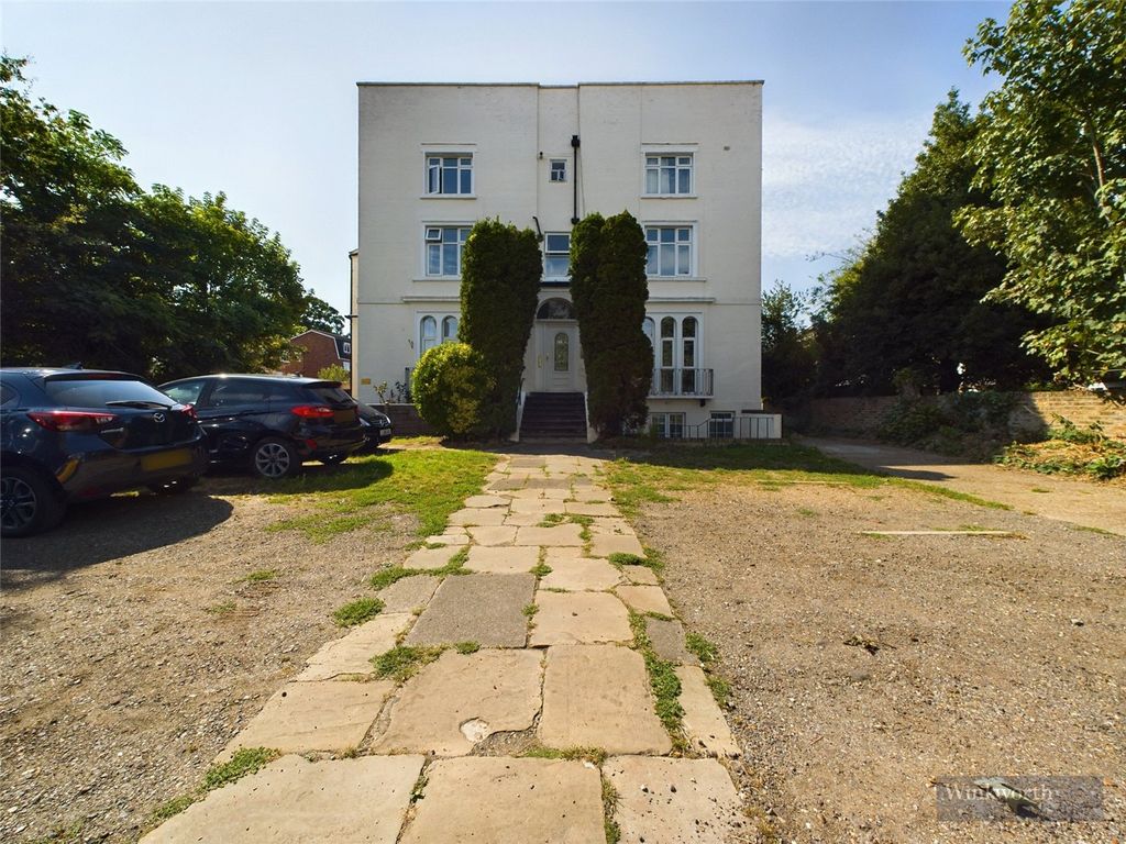 Property photo 1 of 5 Picture No. 22