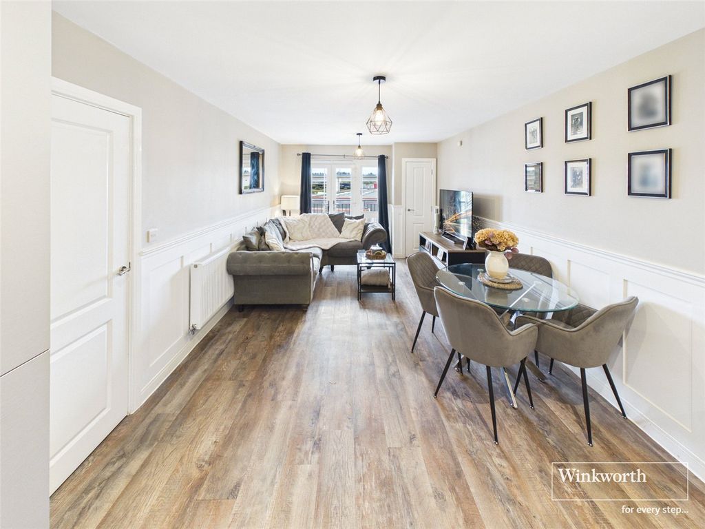 Property photo 2 of 18 Picture No. 09