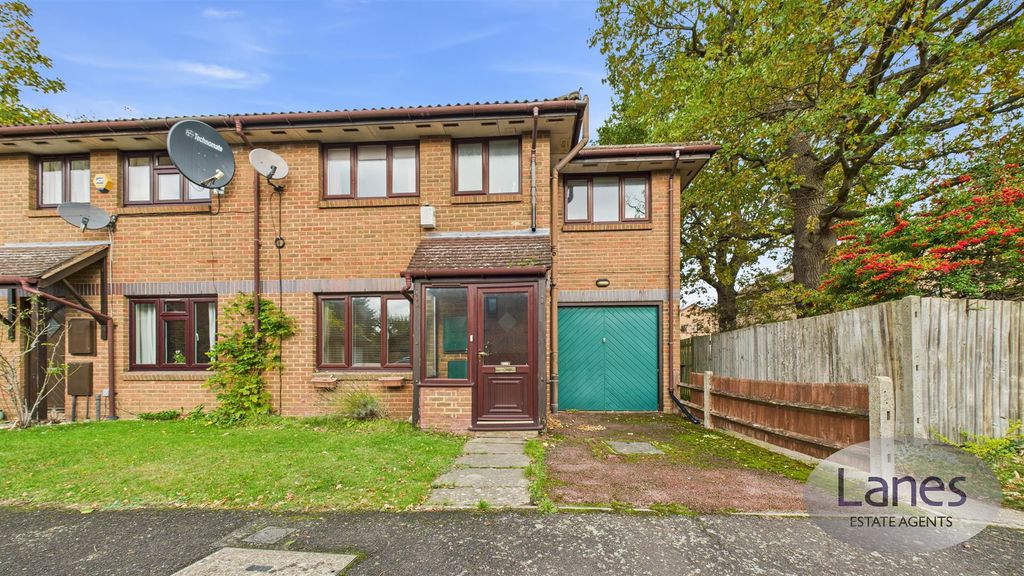 Property photo 1 of 20 Cam04248G0-Pr0107-Still026.Jpg