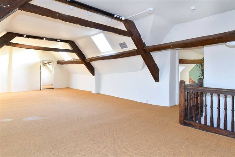 Property photo 3 of 4