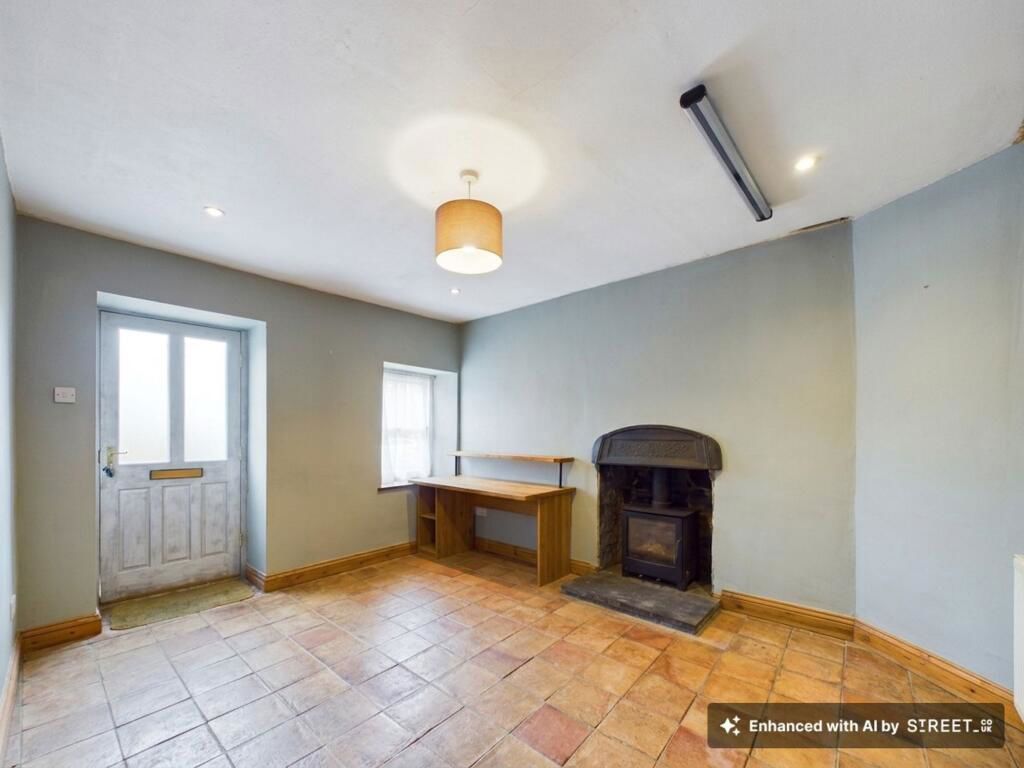 Property photo 3 of 30