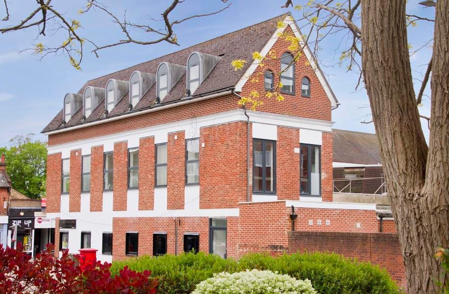 Property photo 1 of 4