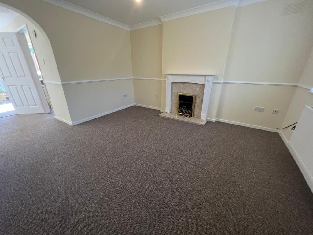 Property photo 2 of 9 Photo 9