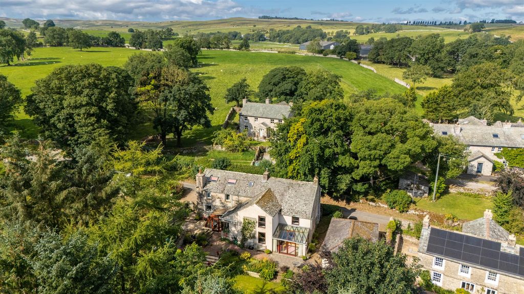 Property photo 1 of 55 Dji_20250815103223_0306_D.Jpg