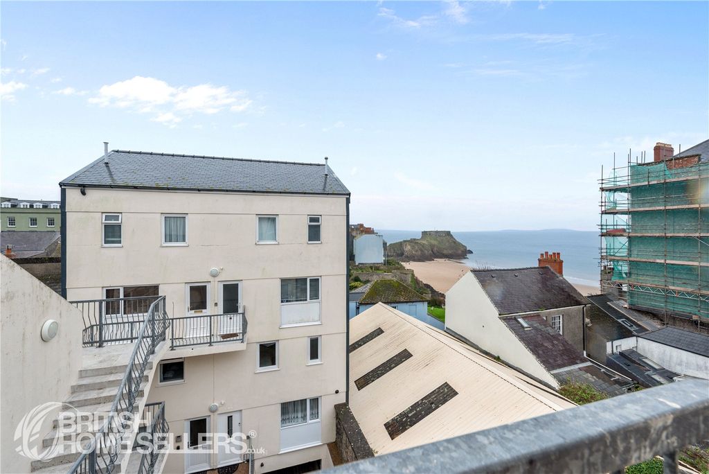 Property photo 2 of 15 Picture No. 05