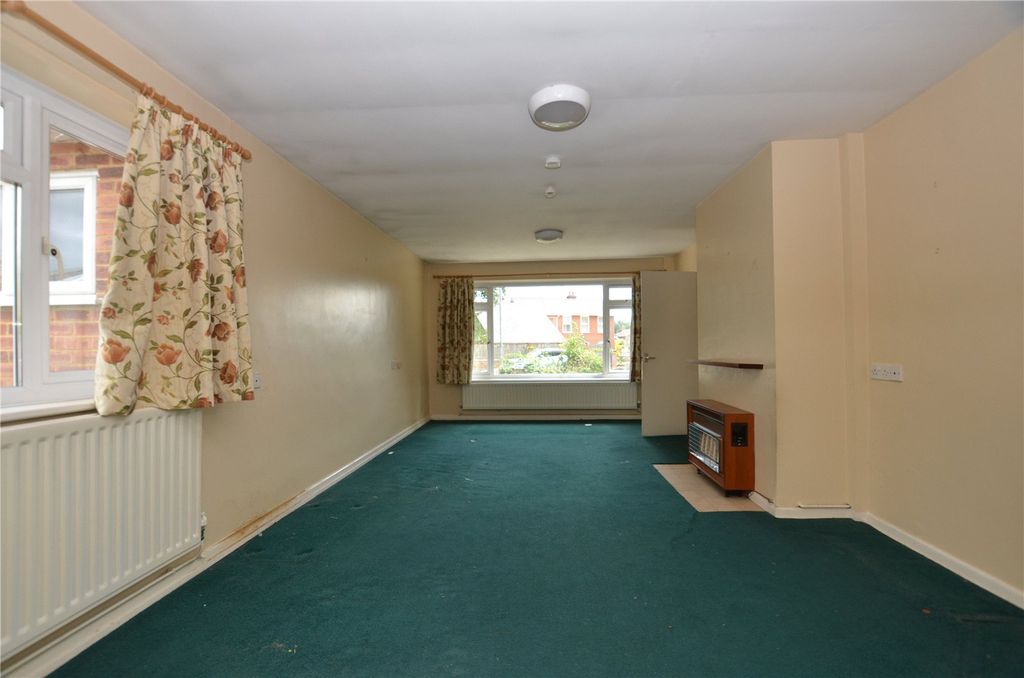Property photo 2 of 15 Picture No. 02